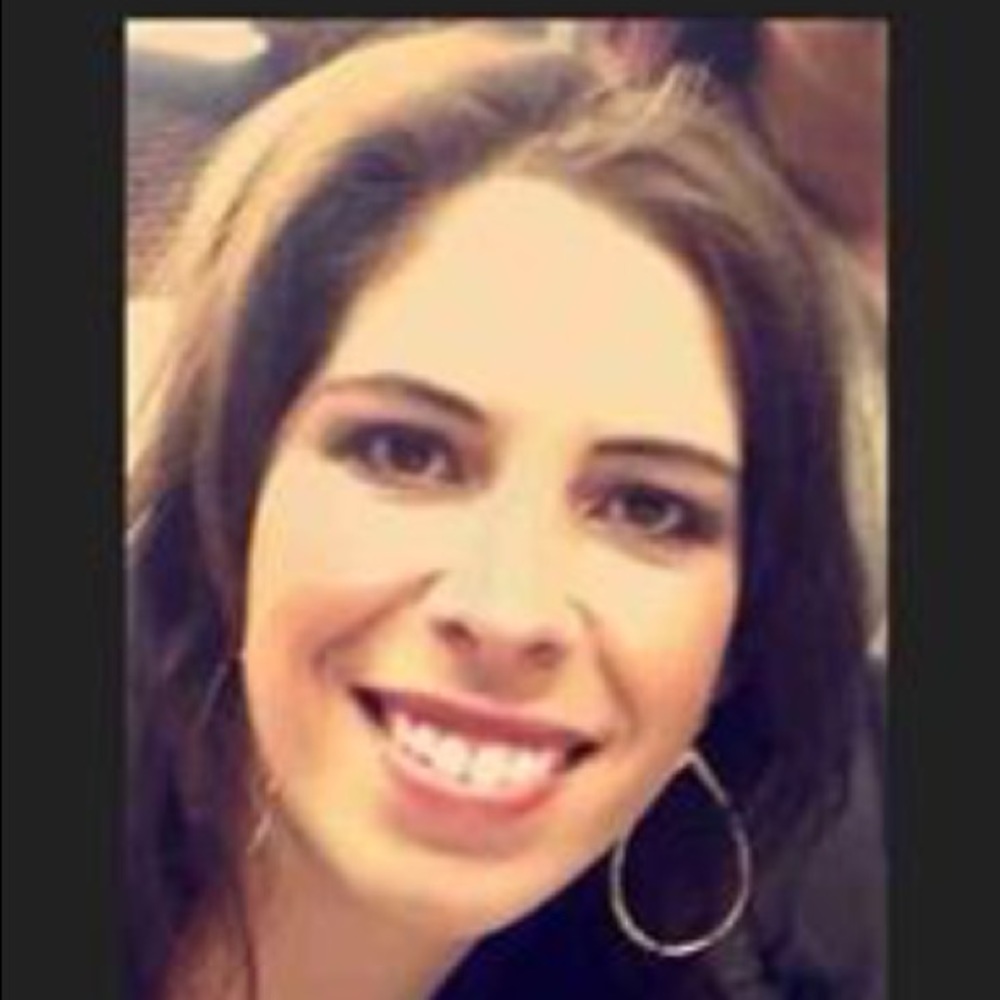 Meet your Posher, Whitney